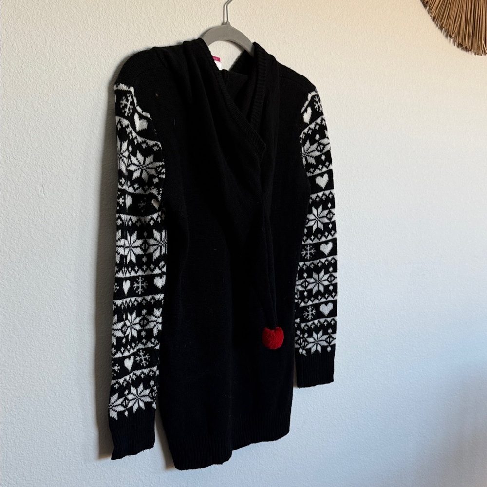 No Boundaries Black Reindeer Holiday Sweater - Picture 9 of 11
